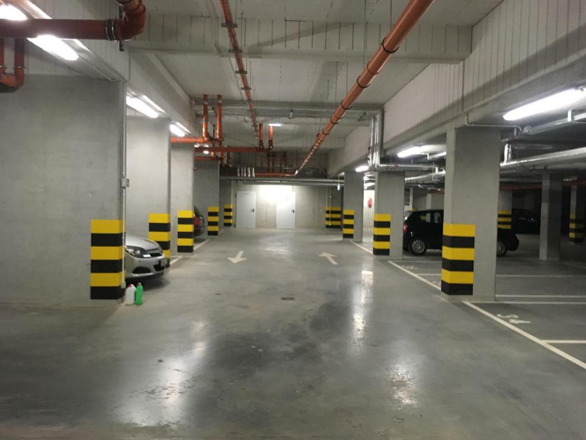 Brown Sugar | Free Garage | 2 Separate Rooms كراكوفيا المظهر الخارجي الصورة